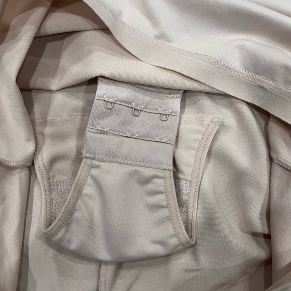 [M]Janira Esbelta Control Combi Dune Slip Dress - Picture 8 of 11